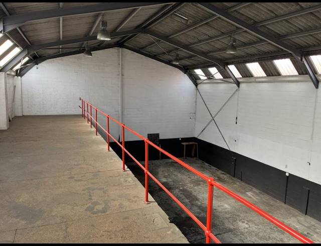 INDUSTRIAL PROPERTY TO RENT IN KILLARNEY GARDENS